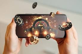 Antarmuka aplikasi mobile kode alam menampilkan permainan slot, live dealer, dan sportsbook